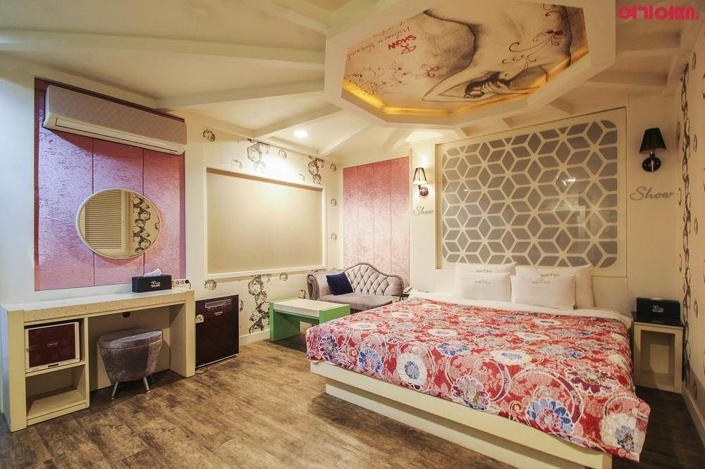 Show Hotel Busan Extérieur photo